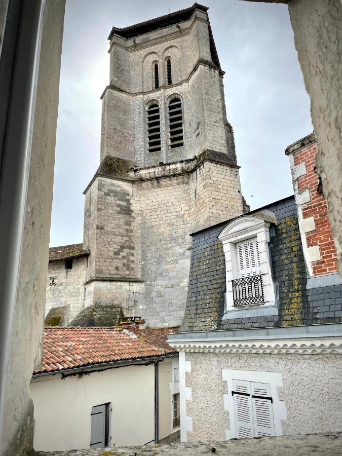 Gite Les Jasmins Centre Historique Saint-Astier Exterior foto